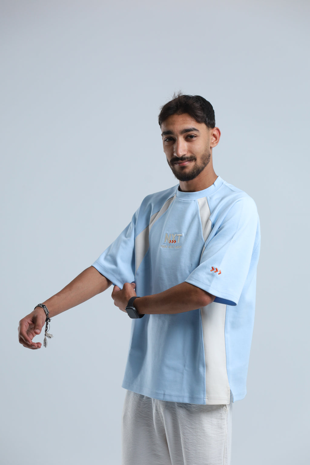 MOVE 02 - Raglan Tee