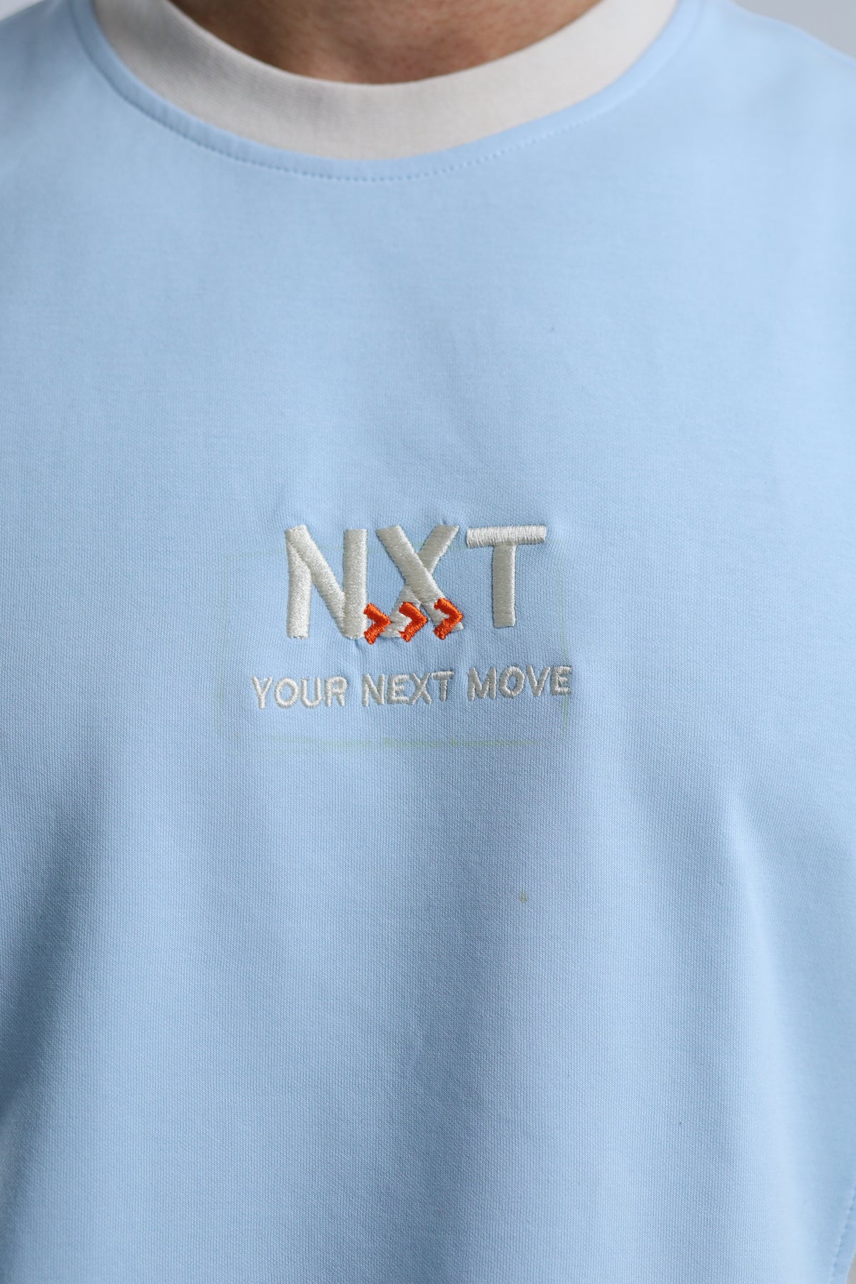 MOVE 03- sleeveless shirt