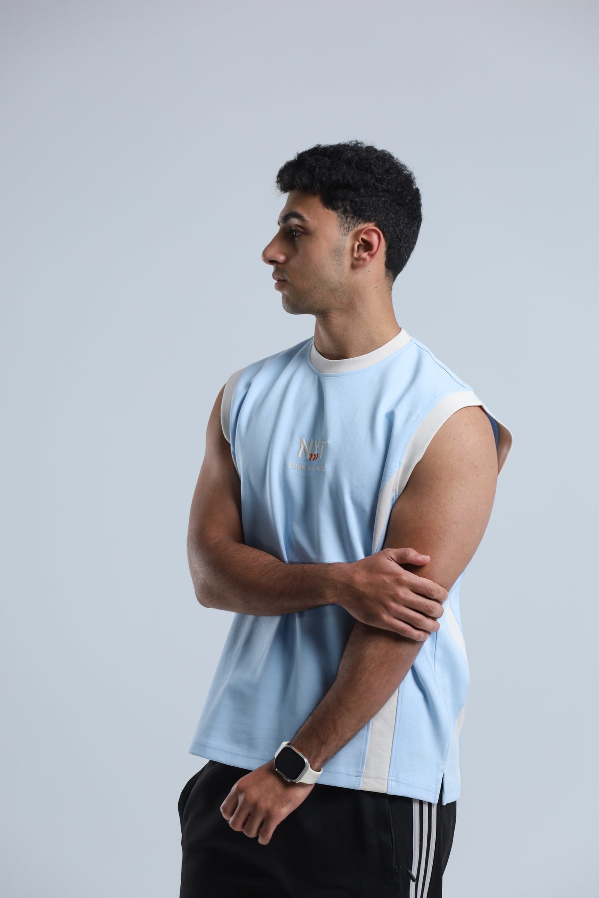 MOVE 03- sleeveless shirt
