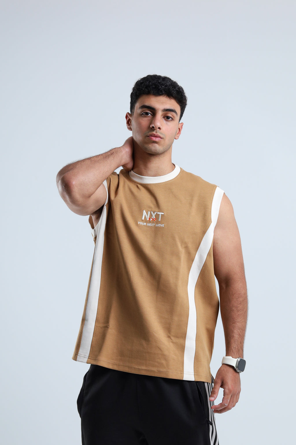 MOVE 03- sleeveless shirt